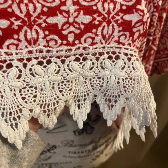 Top - Picture 3 of 3